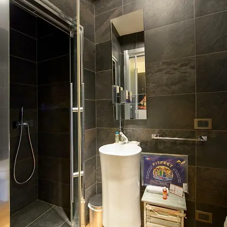 Ranzoni 3 Apartment