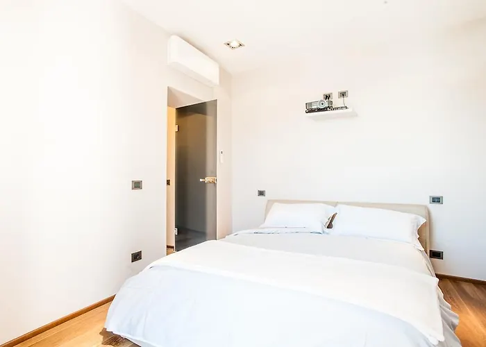 Apartament Ranzoni 3 *